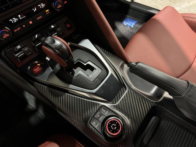 2024 Nissan Gt-r - Image 61
