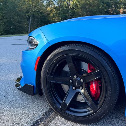 2018 Dodge Charger - Image 9