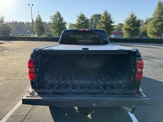 2015 Chevrolet Silverado 2500HD LT photo 9