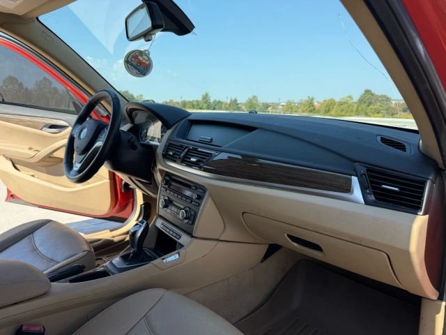 2015 Bmw X1 - Image 18