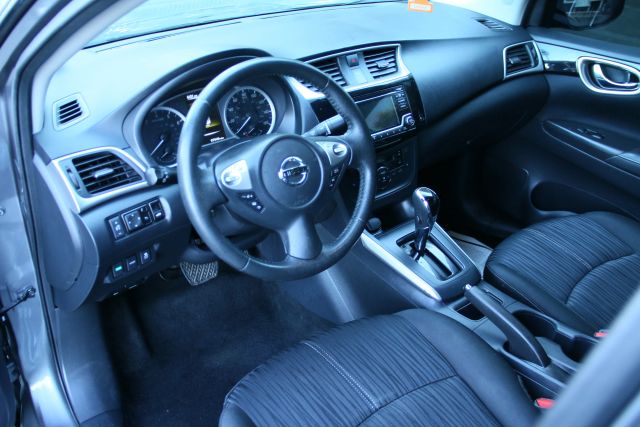 2018 Nissan Sentra - Image 10