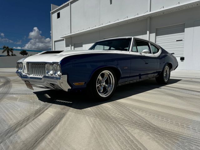 1970 Oldsmobile Cutlass - Image 1