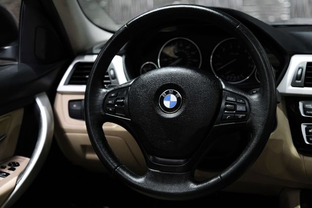 2018 Bmw 3 Series 320i Sedan 4d - Image 14