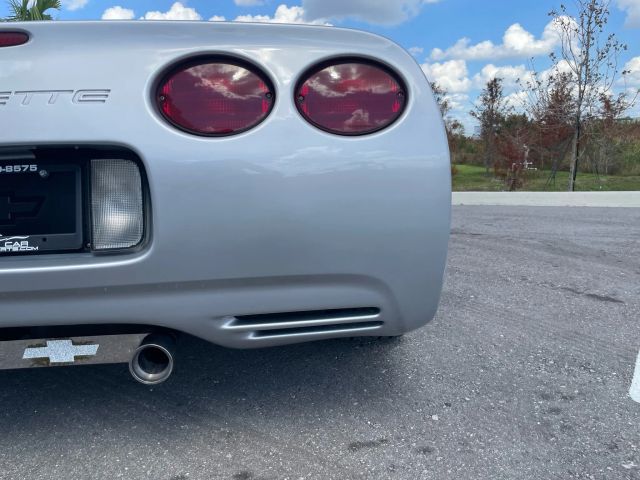 1998 Chevrolet Corvette - Image 22
