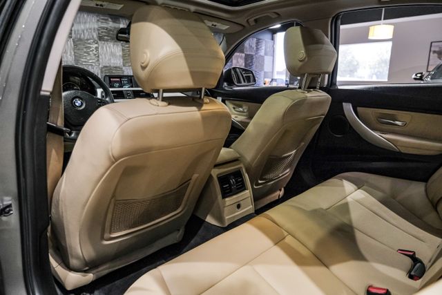 2018 Bmw 3 Series 320i Sedan 4d - Image 32