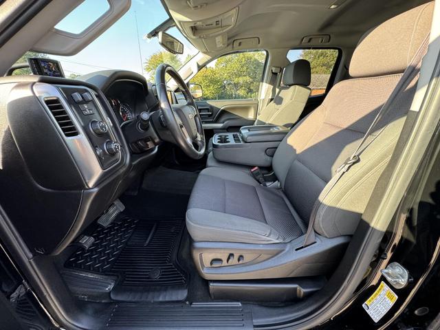 2015 Chevrolet Silverado 2500HD LT photo 15