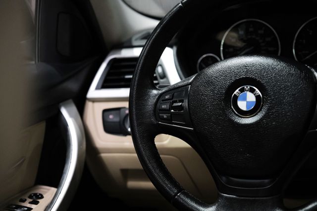2018 Bmw 3 Series 320i Sedan 4d - Image 15