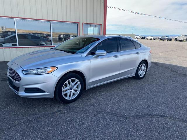 2015 Ford Fusion SE photo 5