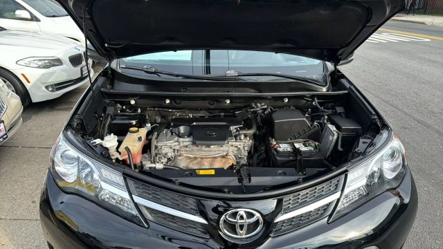 2014 TOYOTA RAV4 SUV 4-CYL, 2.5 LITER XLE SPORT UTILITY 4D