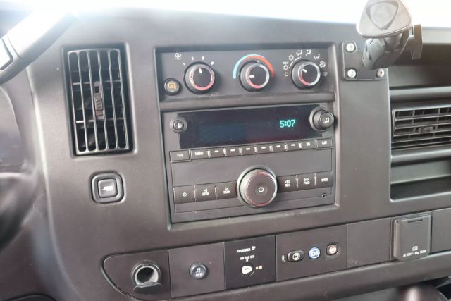 2019 Chevrolet Express 2500 Cargo - Image 5