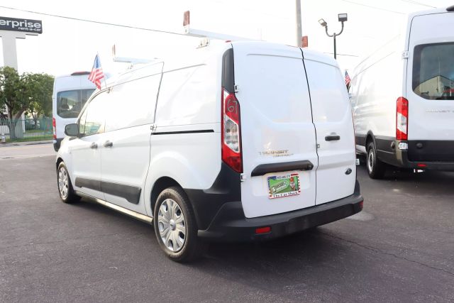 2020 Ford Transit Connect Cargo Van - Image 7