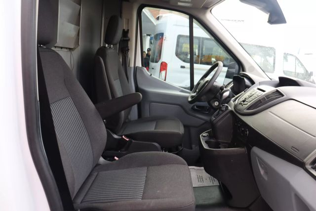 2018 Ford Transit 150 Van - Image 5