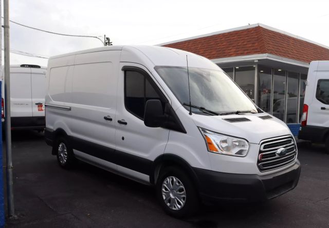 2018 Ford Transit 150 Van - Image 3
