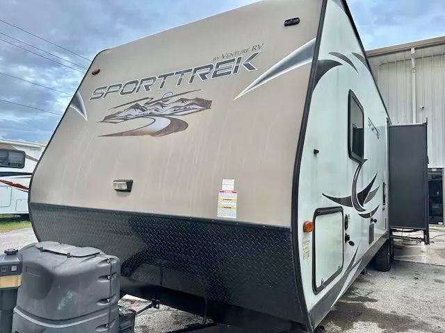 2016 Sporttrek Venture - Image 3