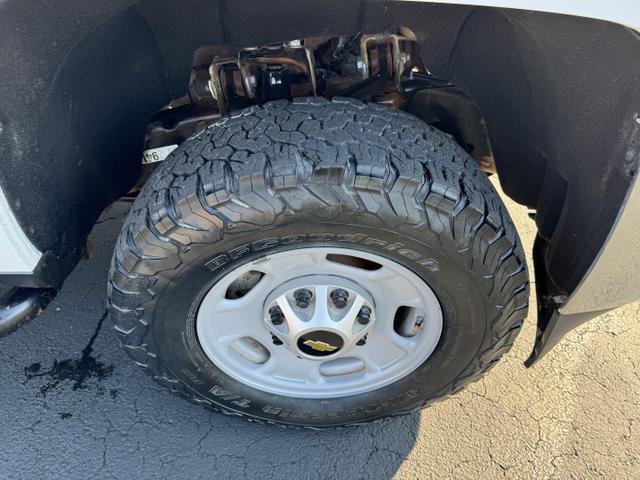 2019 Chevrolet Silverado 2500HD Work Truck photo 14