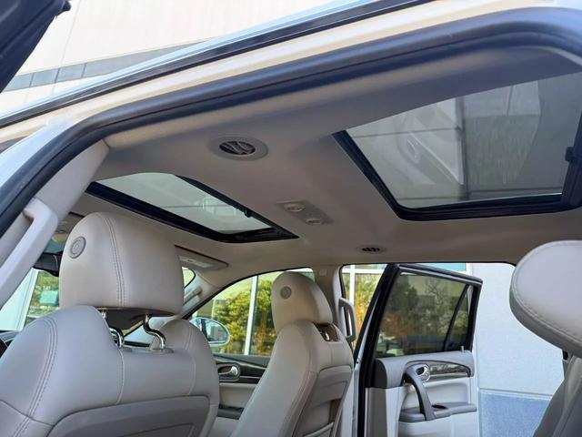 2017 Buick Enclave Leather photo 27