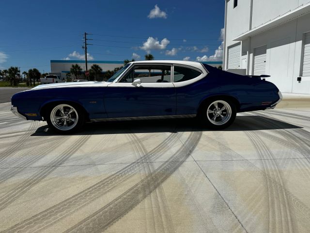 1970 Oldsmobile Cutlass - Image 4