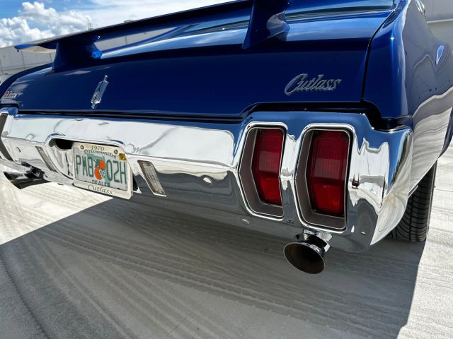 1970 Oldsmobile Cutlass - Image 24