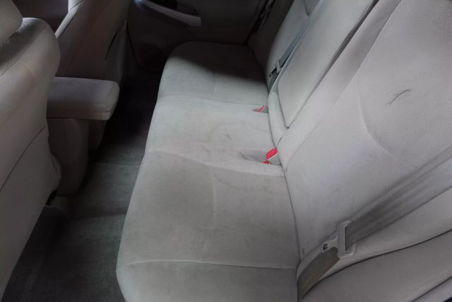 2011 Toyota Prius - Image 9
