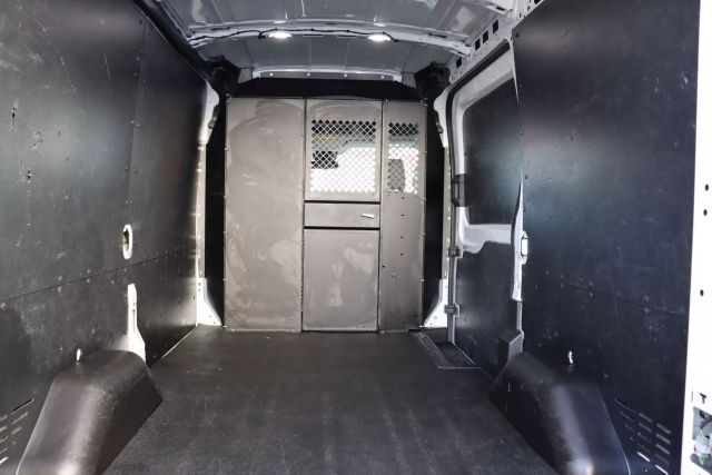 2018 Ford Transit 150 Van - Image 9