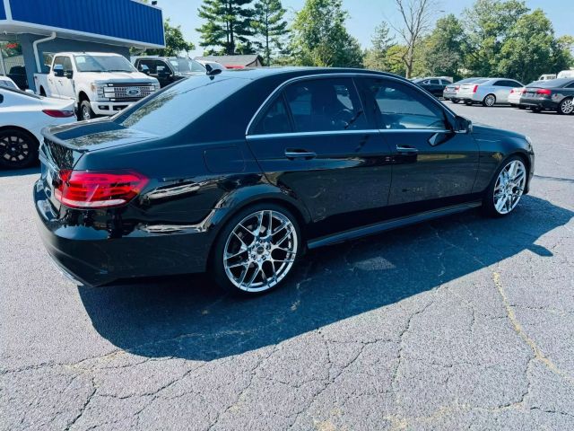 Image 5 of 2014 MERCEDES-BENZ E-CLASS