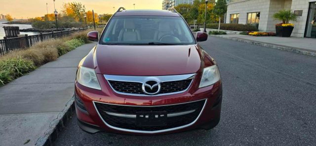 2010 Mazda Cx-9 Sport Suv 4d - Image 2