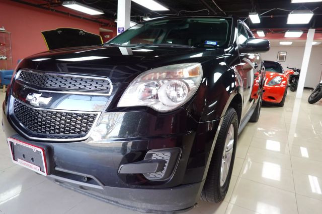 2013 Chevrolet Equinox - Image 2