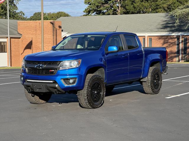 2018 Chevrolet Colorado Z71 photo 2