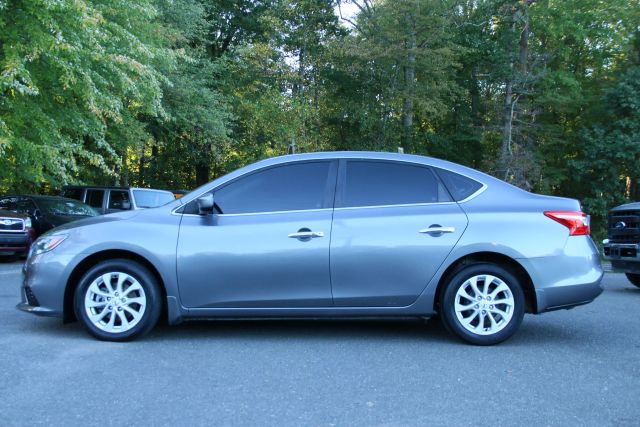 2018 Nissan Sentra - Image 4