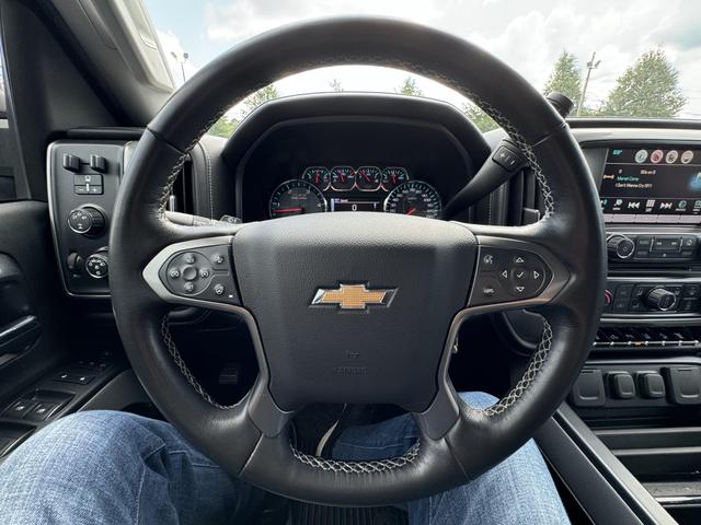 2016 Chevrolet Silverado 2500HD LTZ photo 28