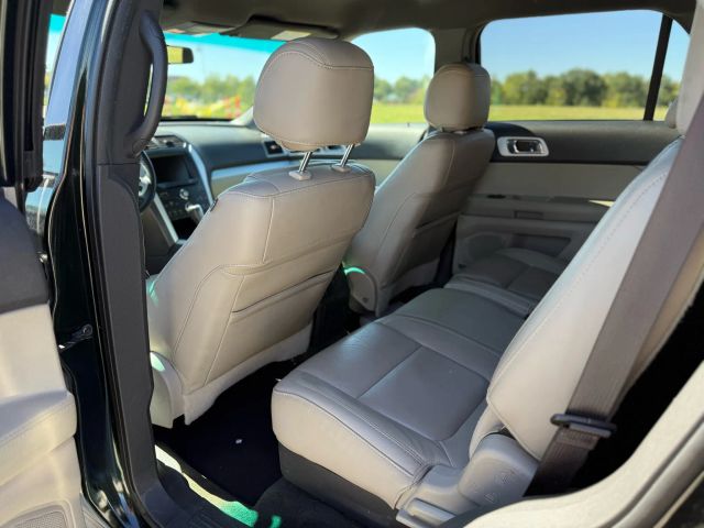 2013 Ford Explorer - Image 15