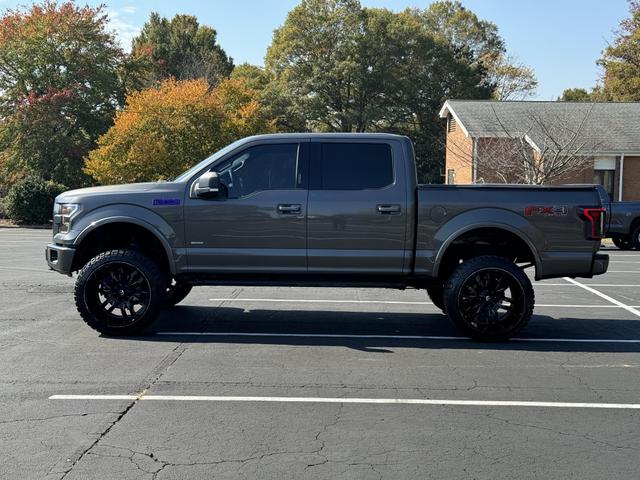 2015 Ford F-150 XLT photo 2