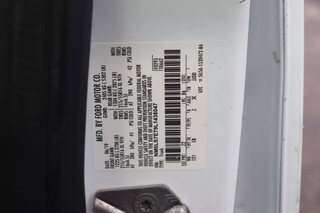 2020 Ford Transit Connect Cargo Van - Image 13
