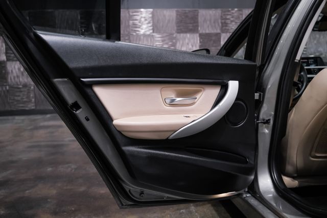 2018 Bmw 3 Series 320i Sedan 4d - Image 38