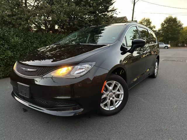 2021 Chrysler Voyager