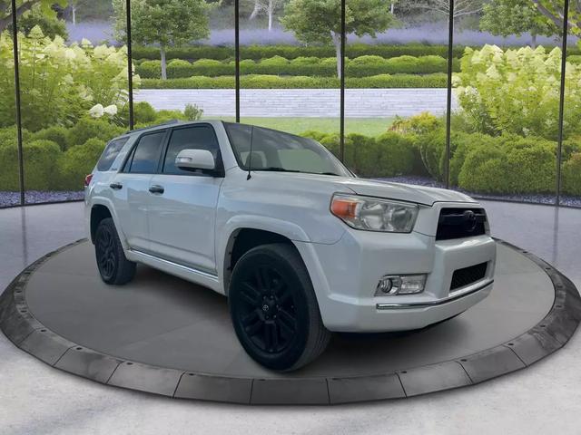 Toyota 4Runner's photo