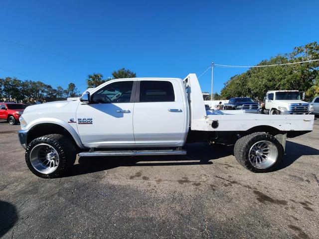 2015 RAM Ram 3500 Pickup Laramie photo 2