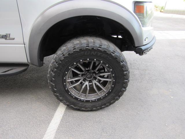 2014 Ford F-150 SVT Raptor photo 18