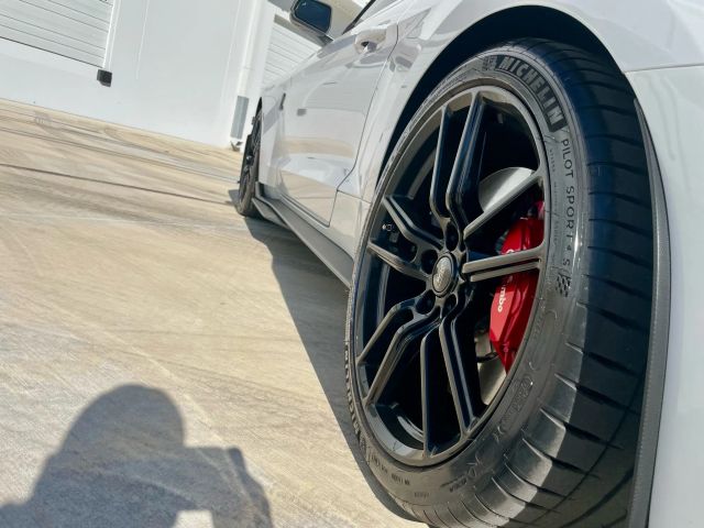 2022 Ford Mustang - Image 29