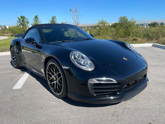 2014 Porsche 911 - Image 2