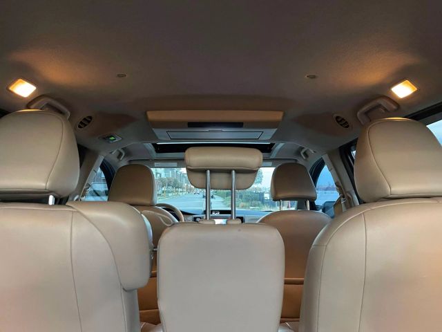 2011 Toyota Sienna Limited Minivan 4d - Image 14