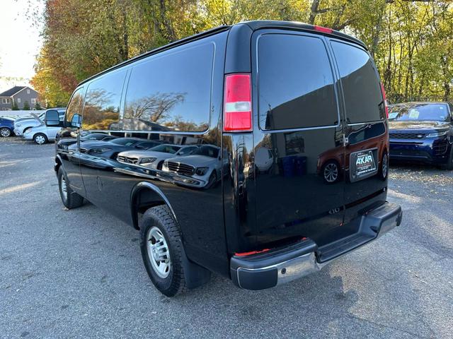 2018 Chevrolet Express Cargo Work Van photo 5