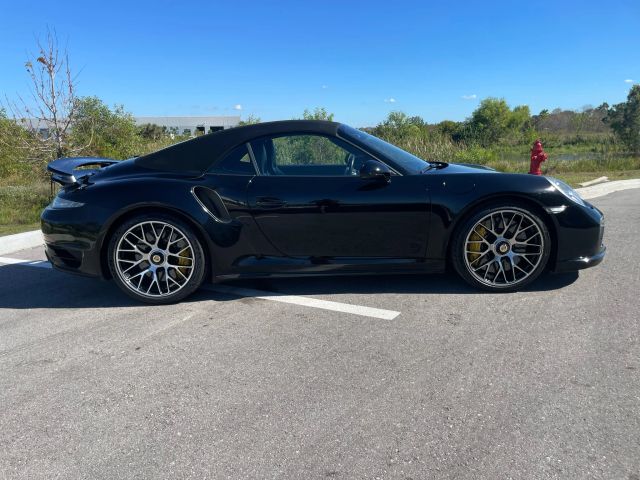 2014 Porsche 911 - Image 7