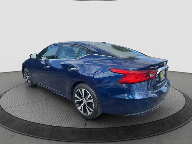 2018 Nissan Maxima SV photo 5