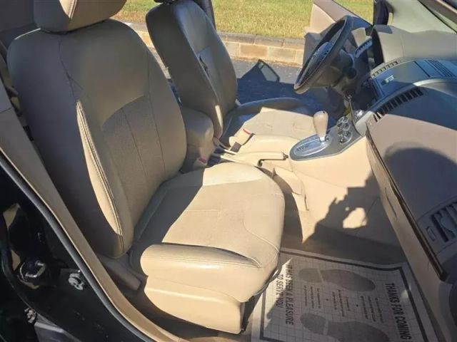 2011 Nissan Sentra - Image 15
