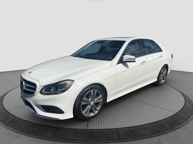 2014 Mercedes-Benz E-Class null photo 3