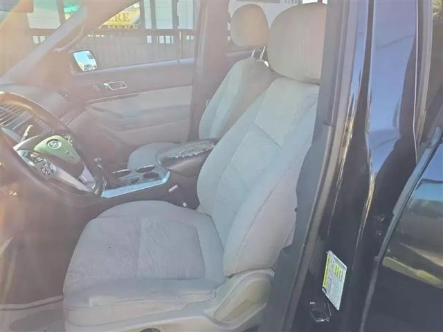 2014 Ford Explorer - Image 11