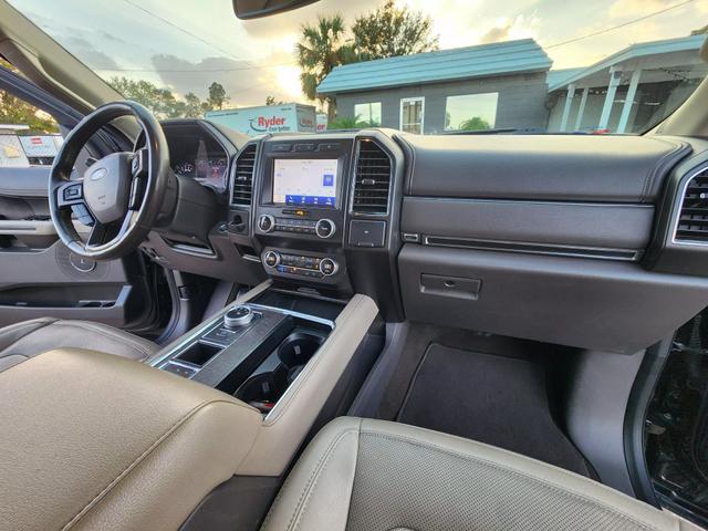 2021 Ford Expedition Limited photo 16