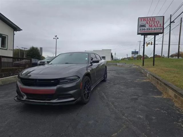 2015 Dodge Charger - Image 1