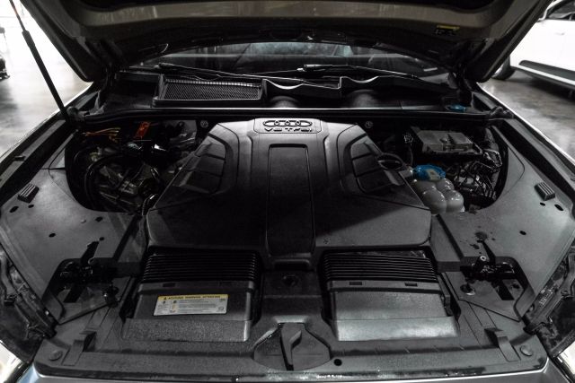 2017 Audi Q7 3.0t Prestige Sport Utility 4d - Image 52